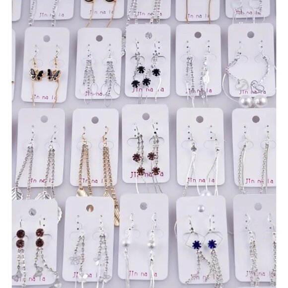 20 pcs Shiny Rhinestone Decor Elegant Classic Style Zinc Alloy Dangle Earrings - Picture 2 of 3